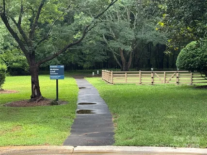 a view of outdoor space