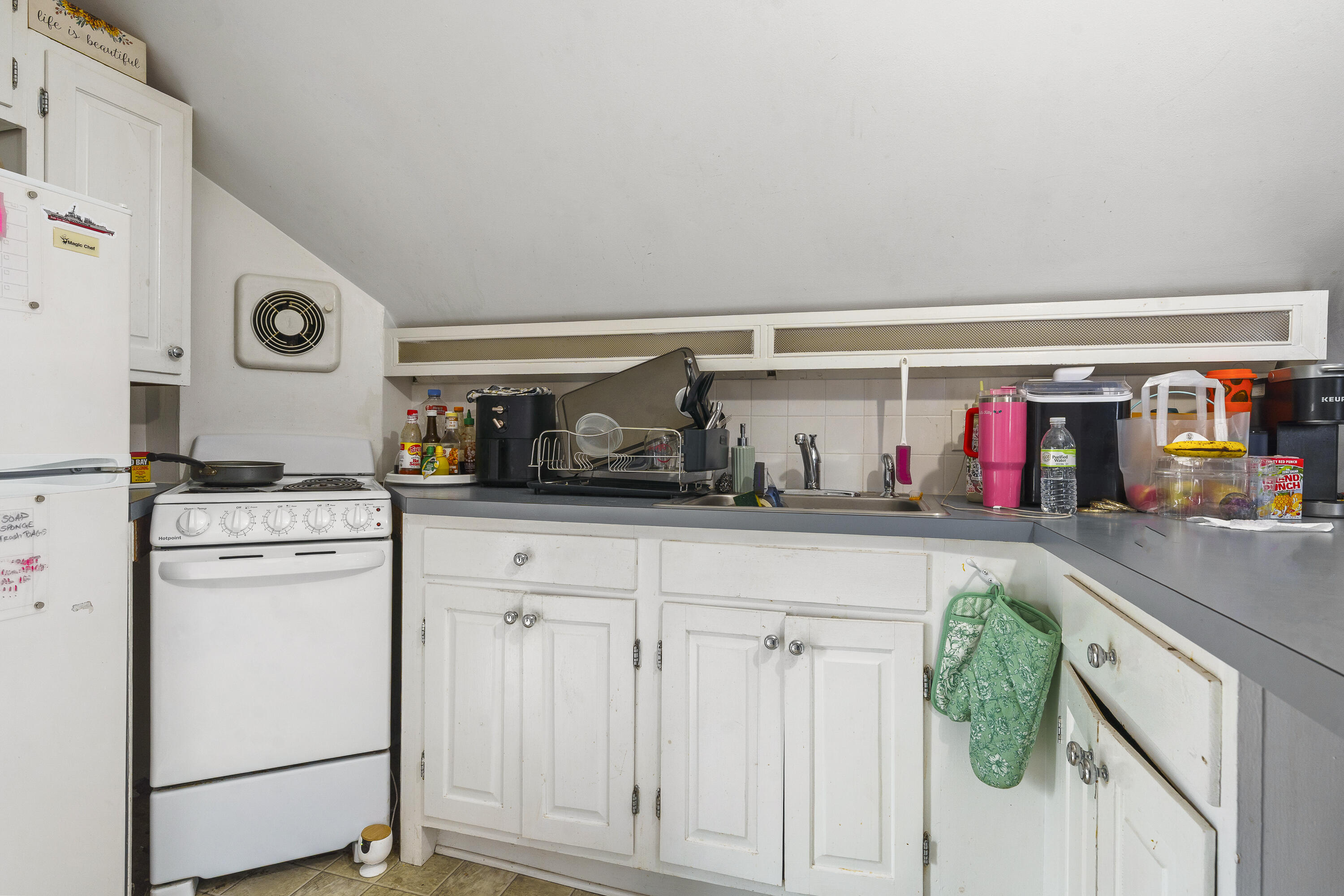 9 Pleasant Street Bath, ME 04530 - Photo 29 of 38 30-9 Pleasant St, Bath, ME- Interiors-TP