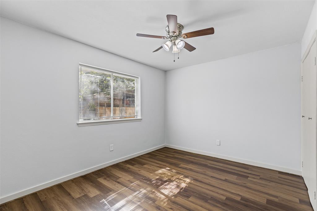 3925 Sapling Drive Balch Springs, TX 75180 - Photo 12 of 24