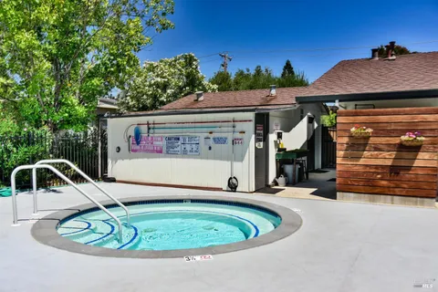 $282,000 | 53 Guadalajara Drive, Sonoma, CA 95476