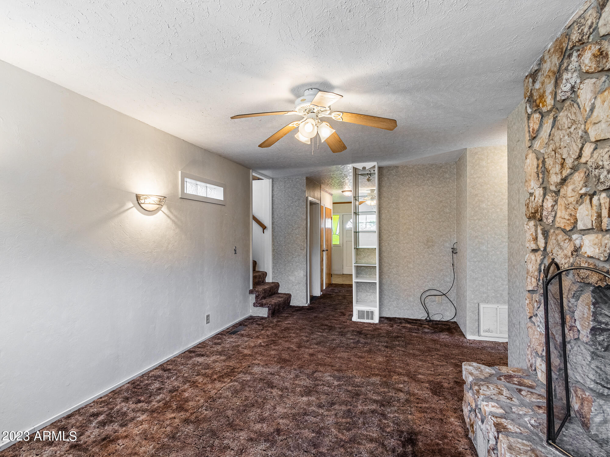18508 Peeples Valley Road Peeples Valley, AZ 86332 - Photo 28 of 47 18508 S Peeples Valley Rd-25