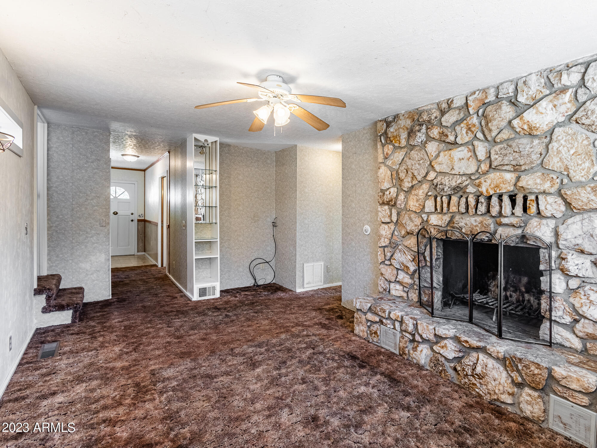 18508 Peeples Valley Road Peeples Valley, AZ 86332 - Photo 29 of 47 18508 S Peeples Valley Rd-26