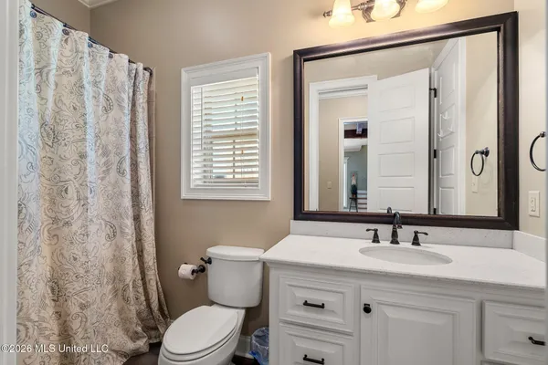 $679,000 | 73 Eola Trail Northeast, Brookhaven, MS 39601