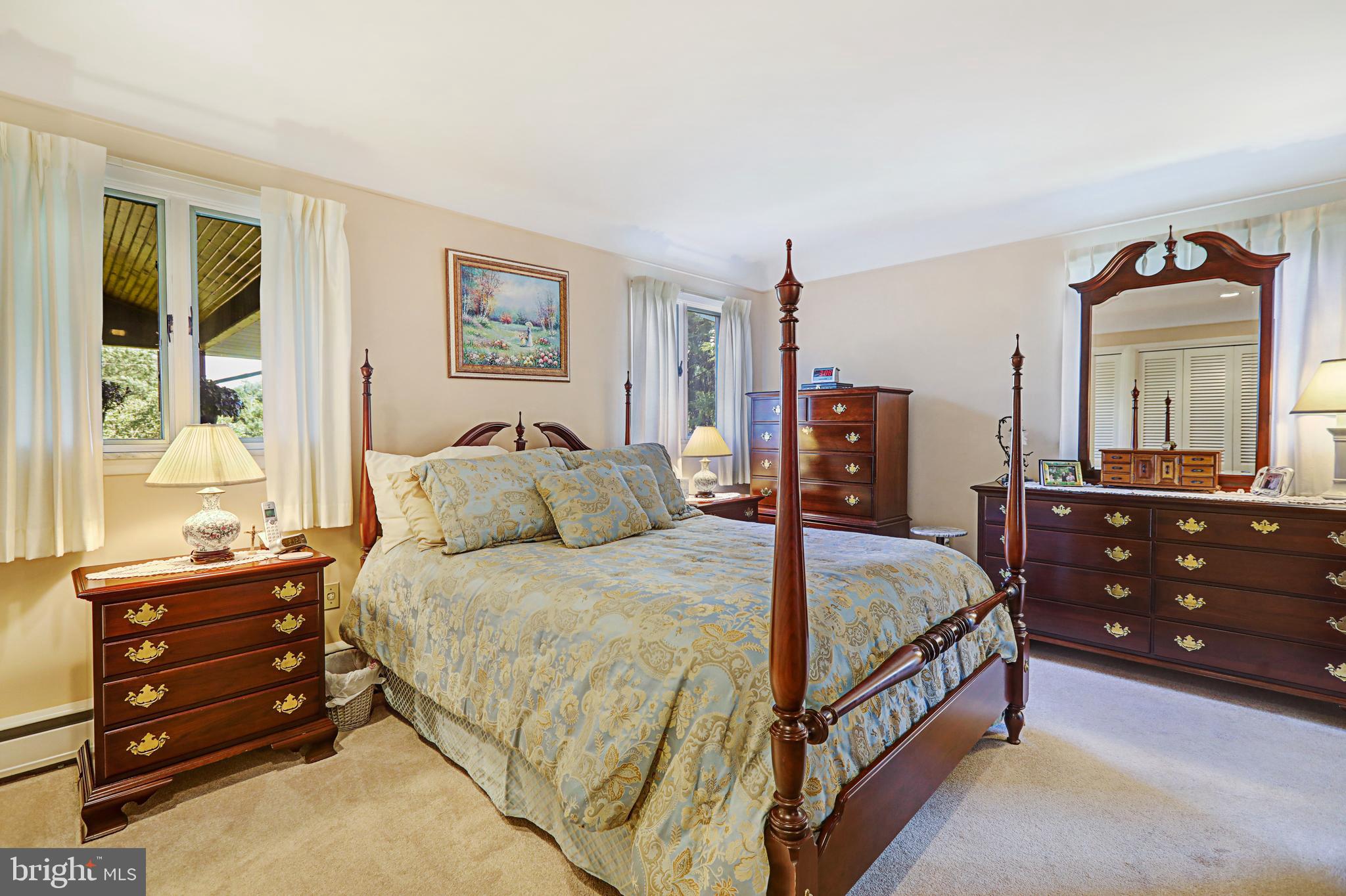 824 Windsor Road Cumberland, MD 21502 - Photo 18 of 28 Master bedroom...