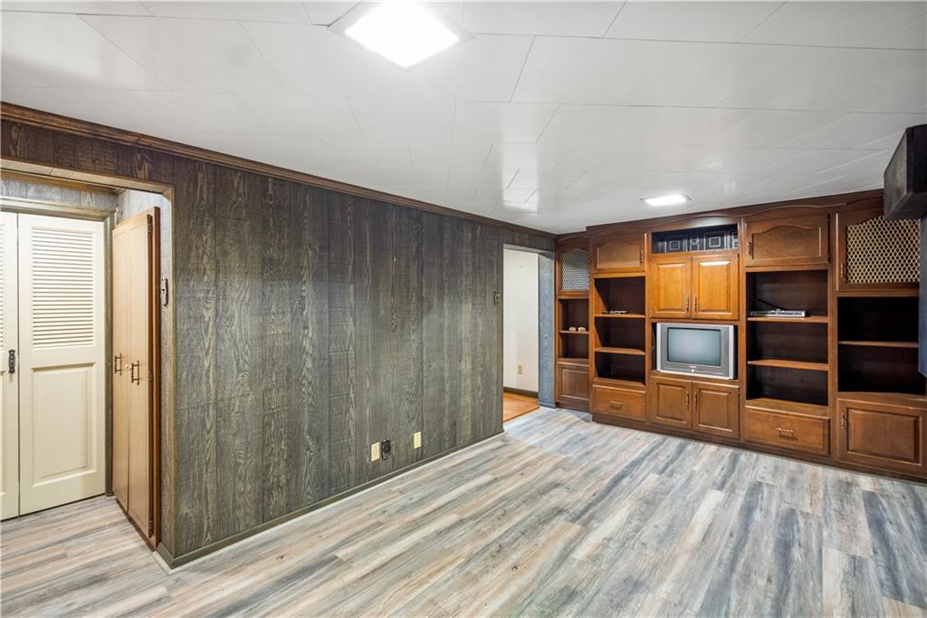 1533 Rostraver Street Monessen, PA 15062 - Photo 36 of 44 Gallery Image 36