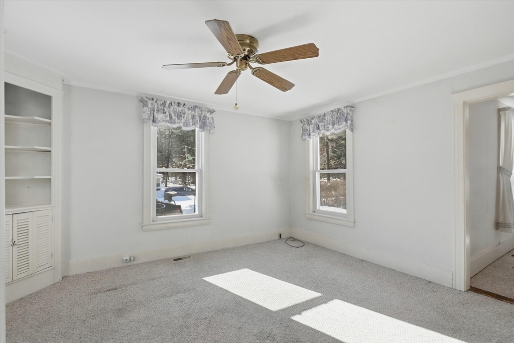 129 Whittier Road Haverhill, MA 01830 - Photo 11 of 42 Gallery Image 11