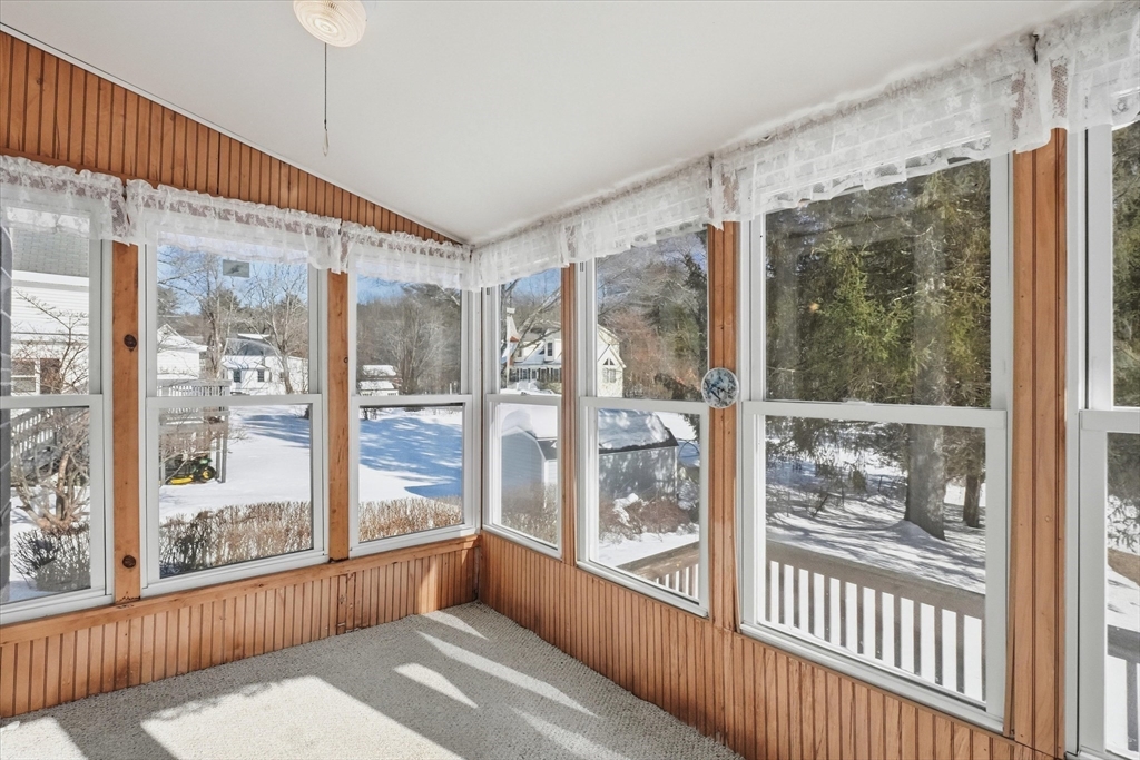 129 Whittier Road Haverhill, MA 01830 - Photo 21 of 42 Gallery Image 21