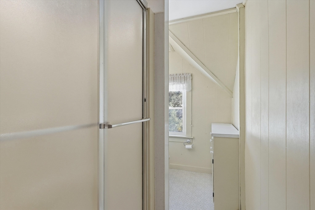 129 Whittier Road Haverhill, MA 01830 - Photo 32 of 42 Gallery Image 32