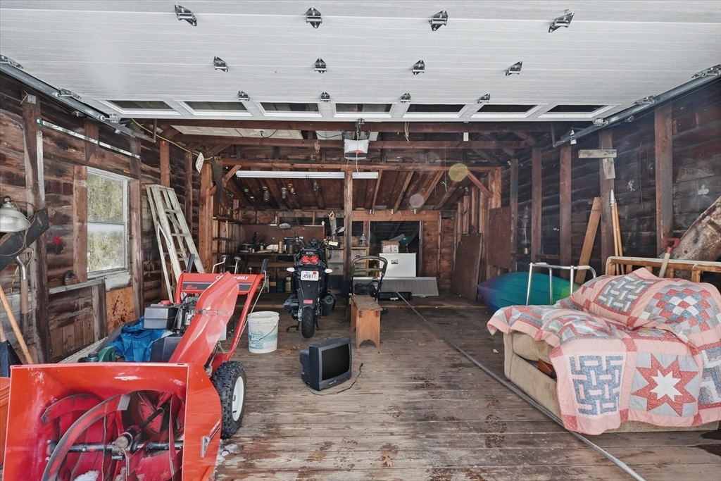 129 Whittier Road Haverhill, MA 01830 - Photo 36 of 42 Gallery Image 36