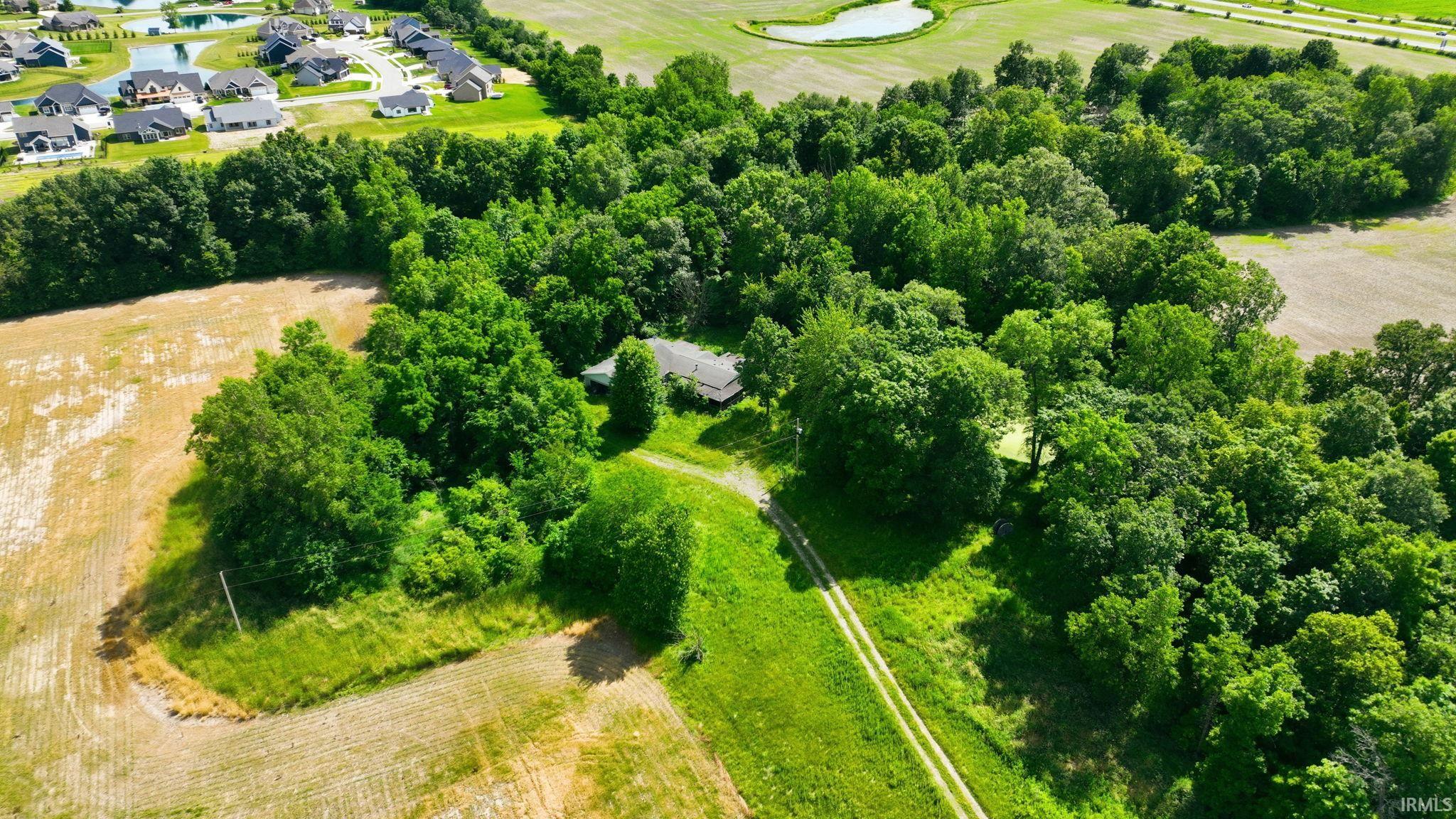 5002 North County Line Road East Auburn, IN 46706 - Photo 7 of 10