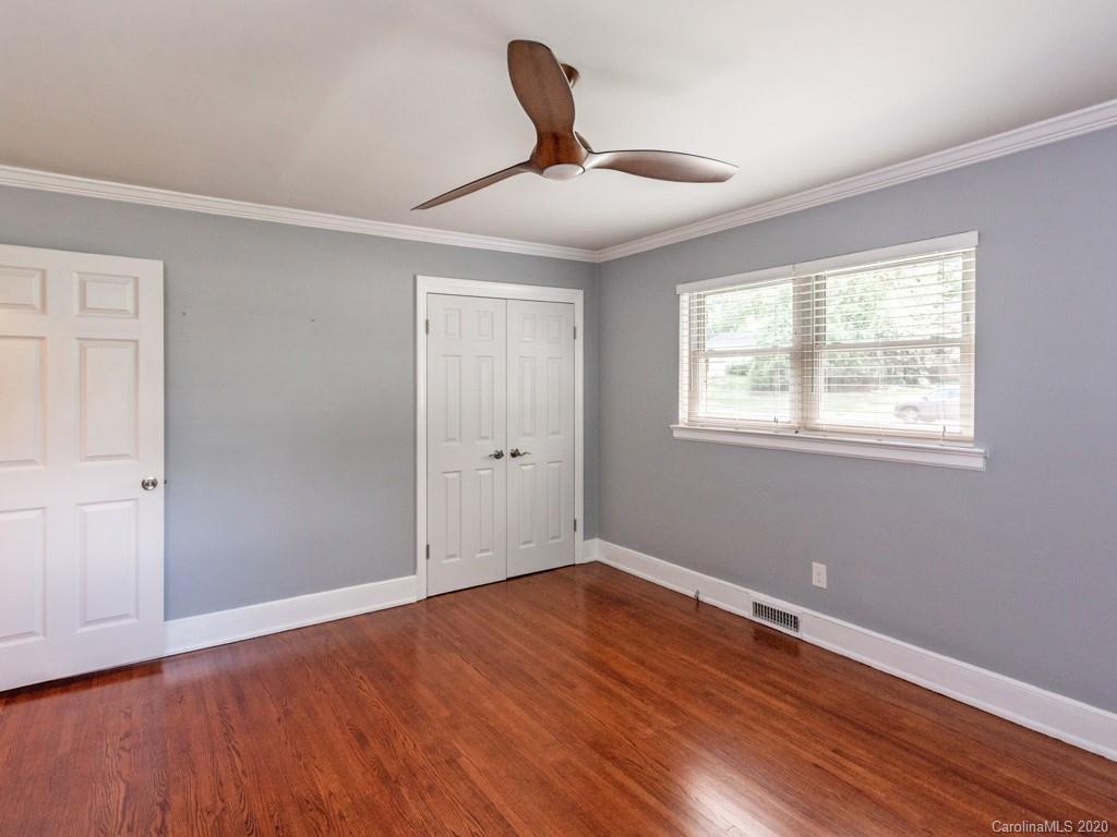 5609 Murrayhill Road Charlotte, NC 28210 - Photo 15 of 27 Gallery Image 15