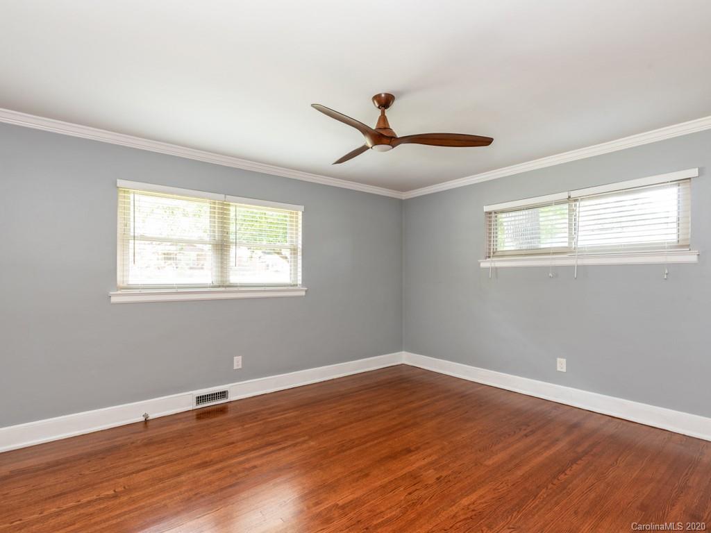 5609 Murrayhill Road Charlotte, NC 28210 - Photo 16 of 27 Gallery Image 16