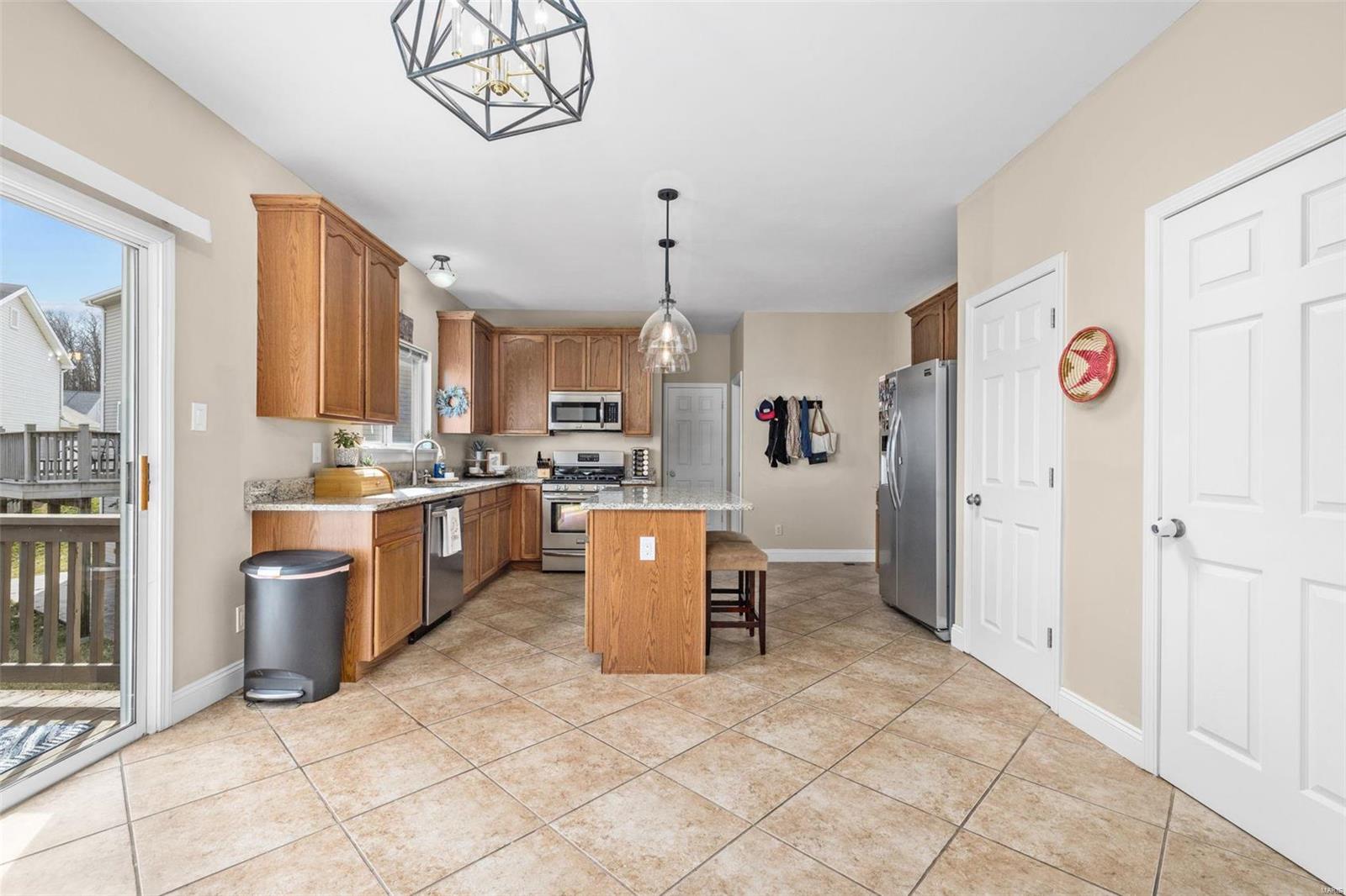 586 Brook Meadow Drive Ballwin, MO 63021 - Photo 15 of 45