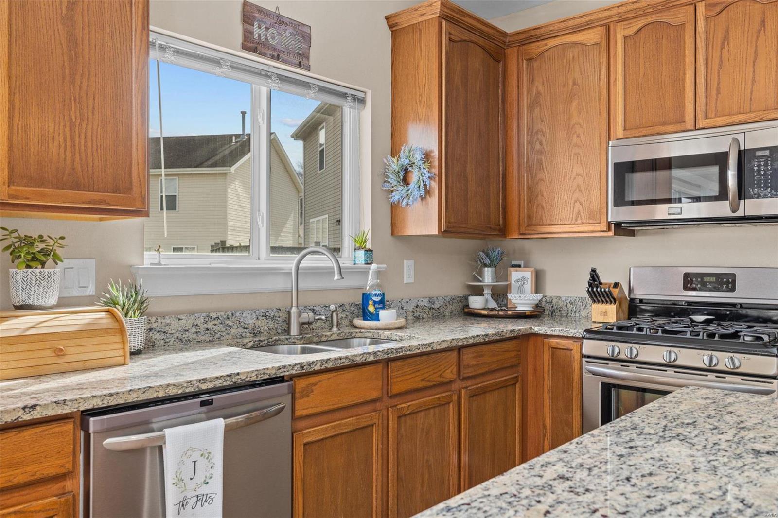 586 Brook Meadow Drive Ballwin, MO 63021 - Photo 20 of 45