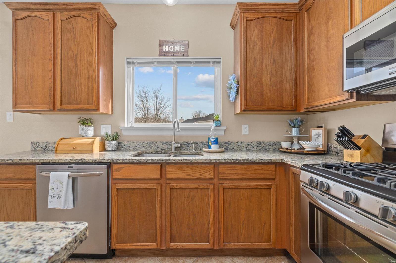 586 Brook Meadow Drive Ballwin, MO 63021 - Photo 28 of 45