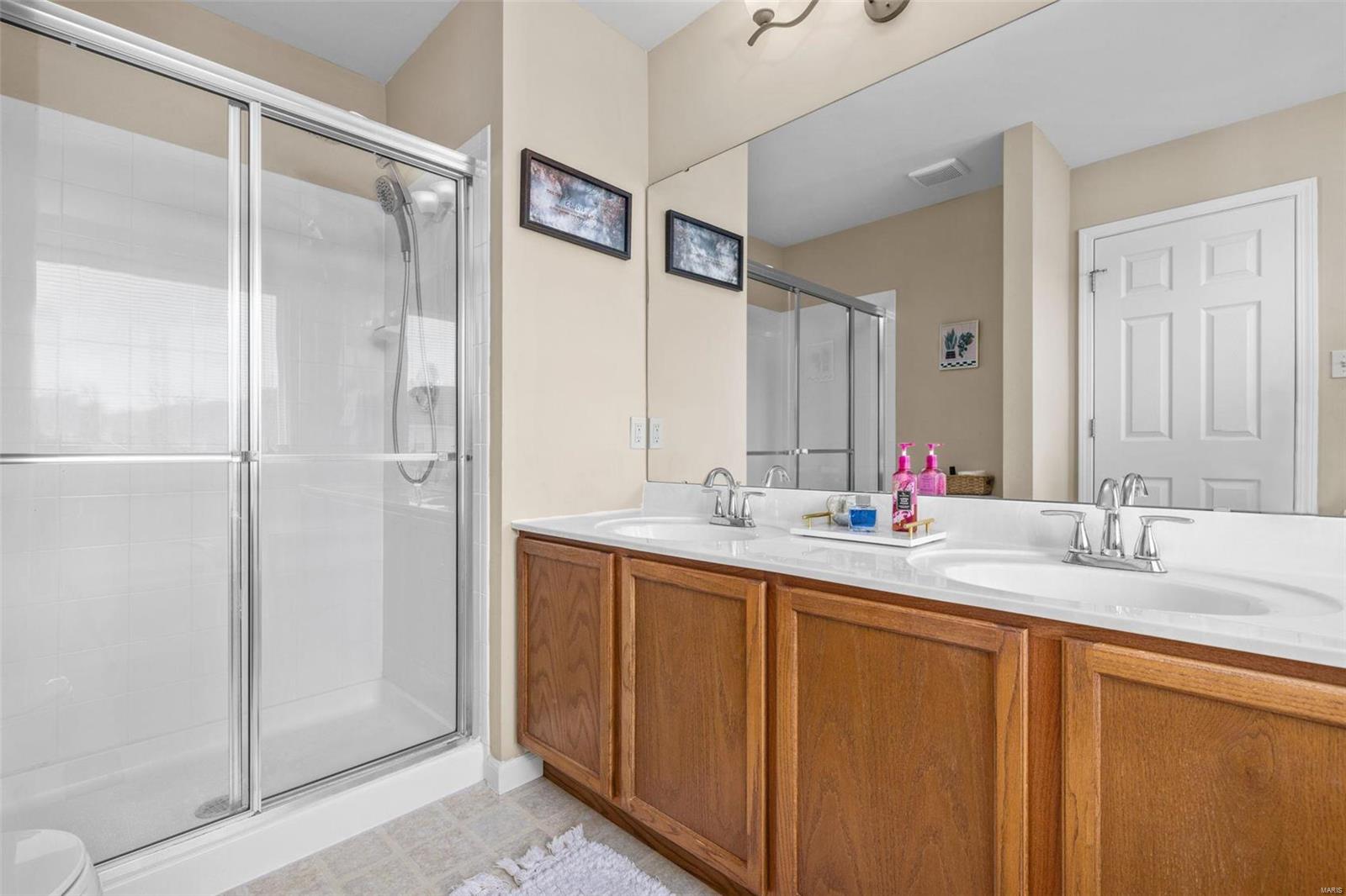 586 Brook Meadow Drive Ballwin, MO 63021 - Photo 37 of 45