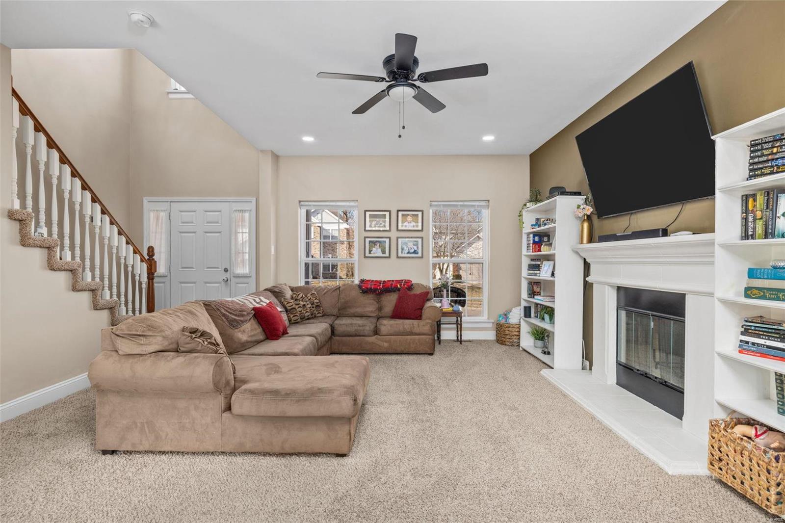 586 Brook Meadow Drive Ballwin, MO 63021 - Photo 7 of 45