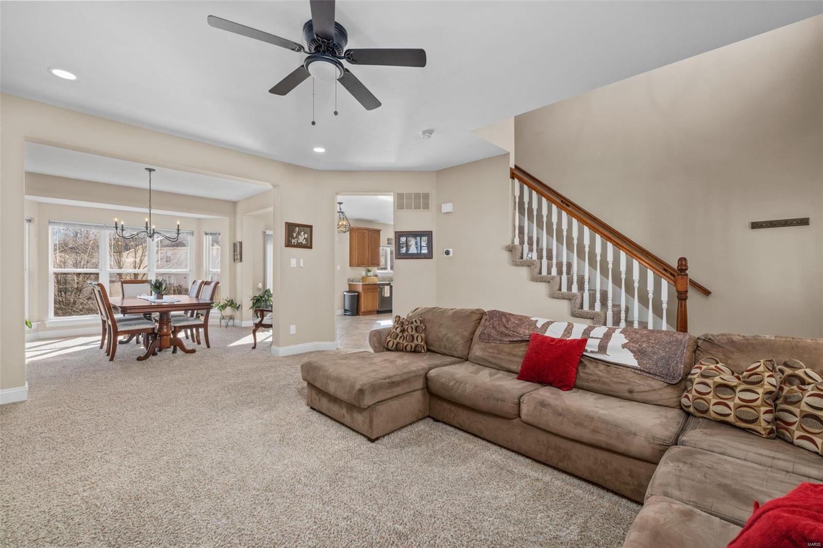 586 Brook Meadow Drive Ballwin, MO 63021 - Photo 9 of 45