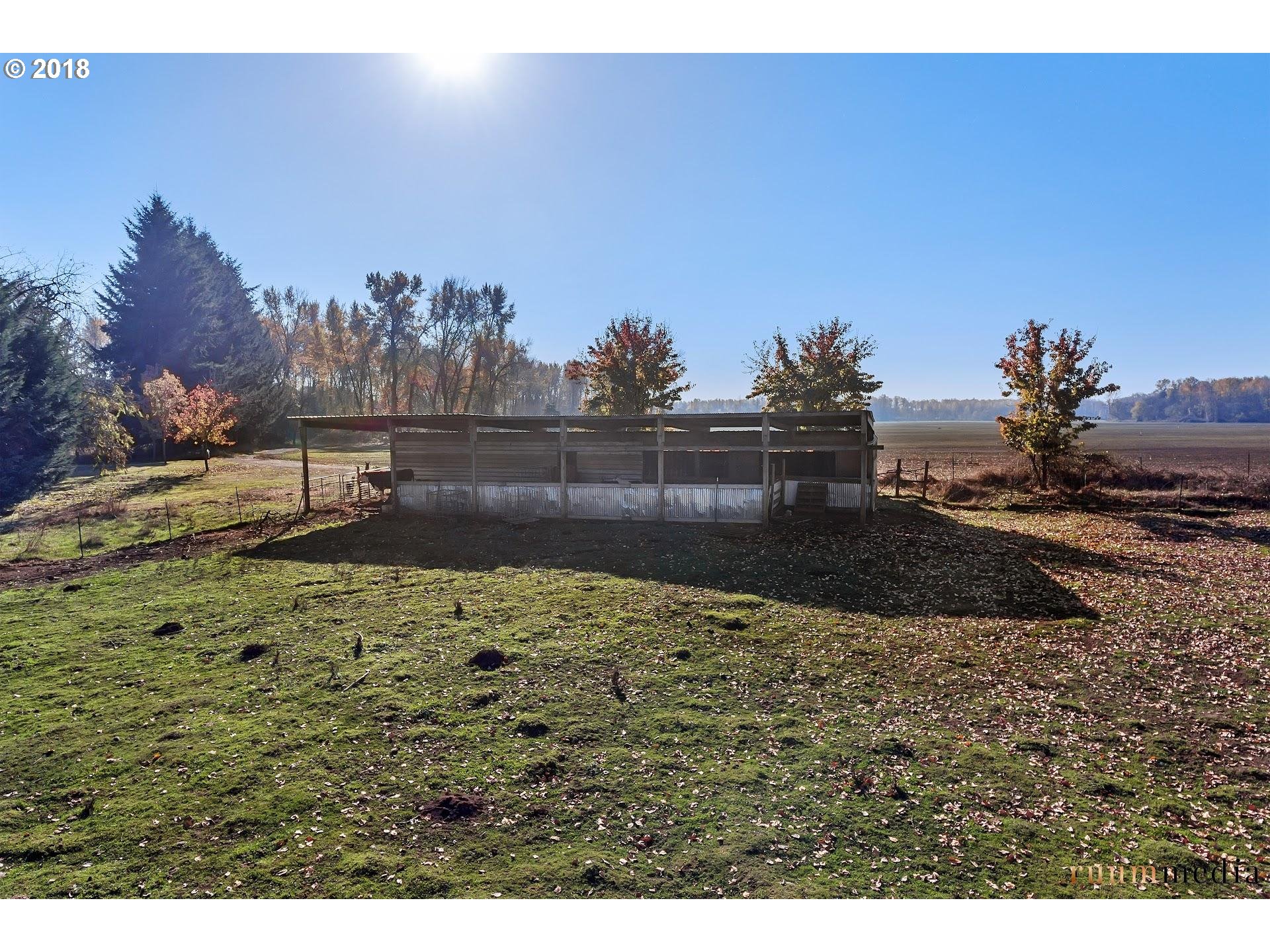 7988 Stayton Road Southeast Turner, OR 97392 - Photo 4 of 22 Gallery Image 4