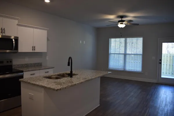 $1,695 | 4271 Beautiful Pond Park, North Augusta, SC 29860