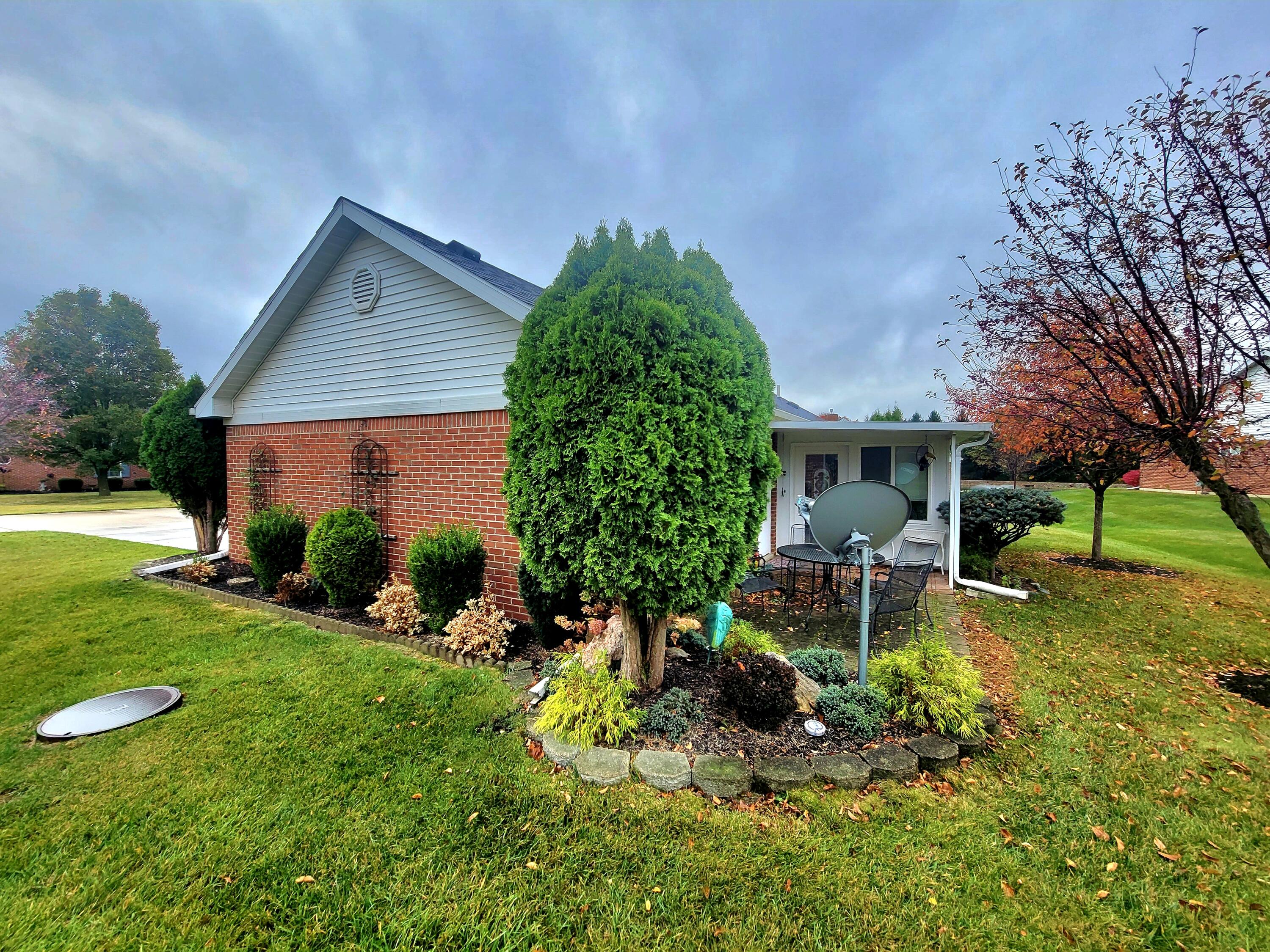 3215 Planters Grove, Unit 93 Springfield, OH 45503 - Photo 32 of 36