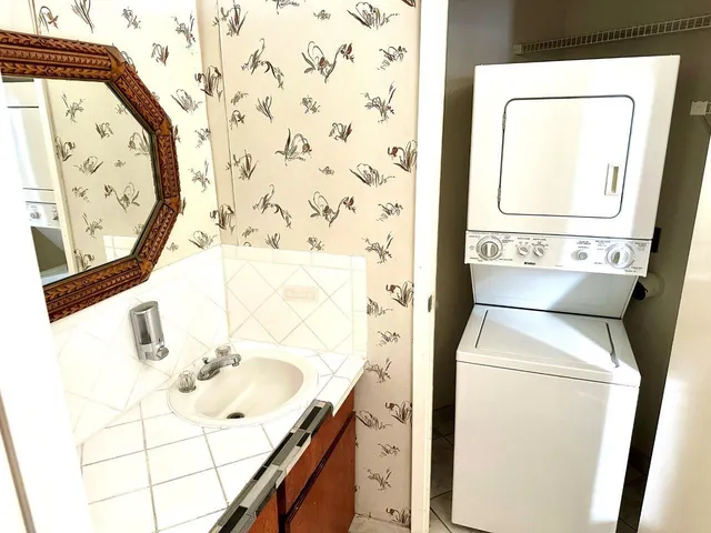 $850 | 7901 Cambridge Street, Unit 16, Houston, TX 77054