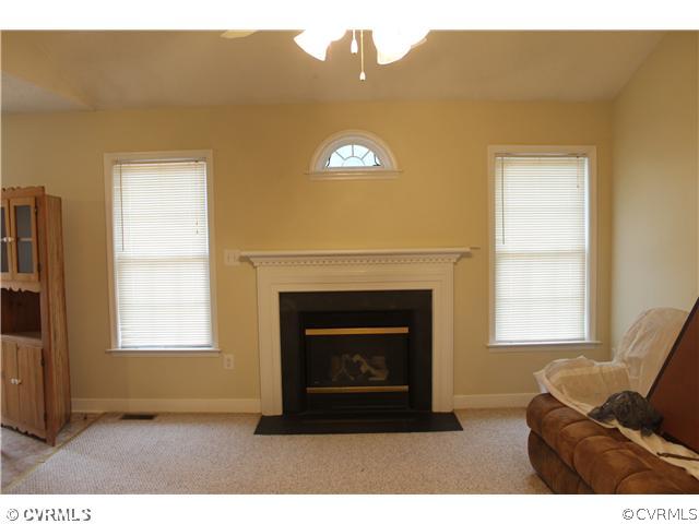 22140 Rowanty Road Carson, VA 23830 - Photo 3 of 19