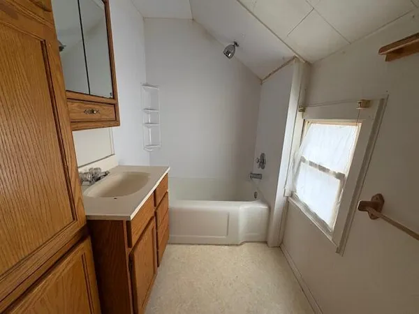 $89,950 | 508 Railroad Avenue, Iron Gate, VA 24422