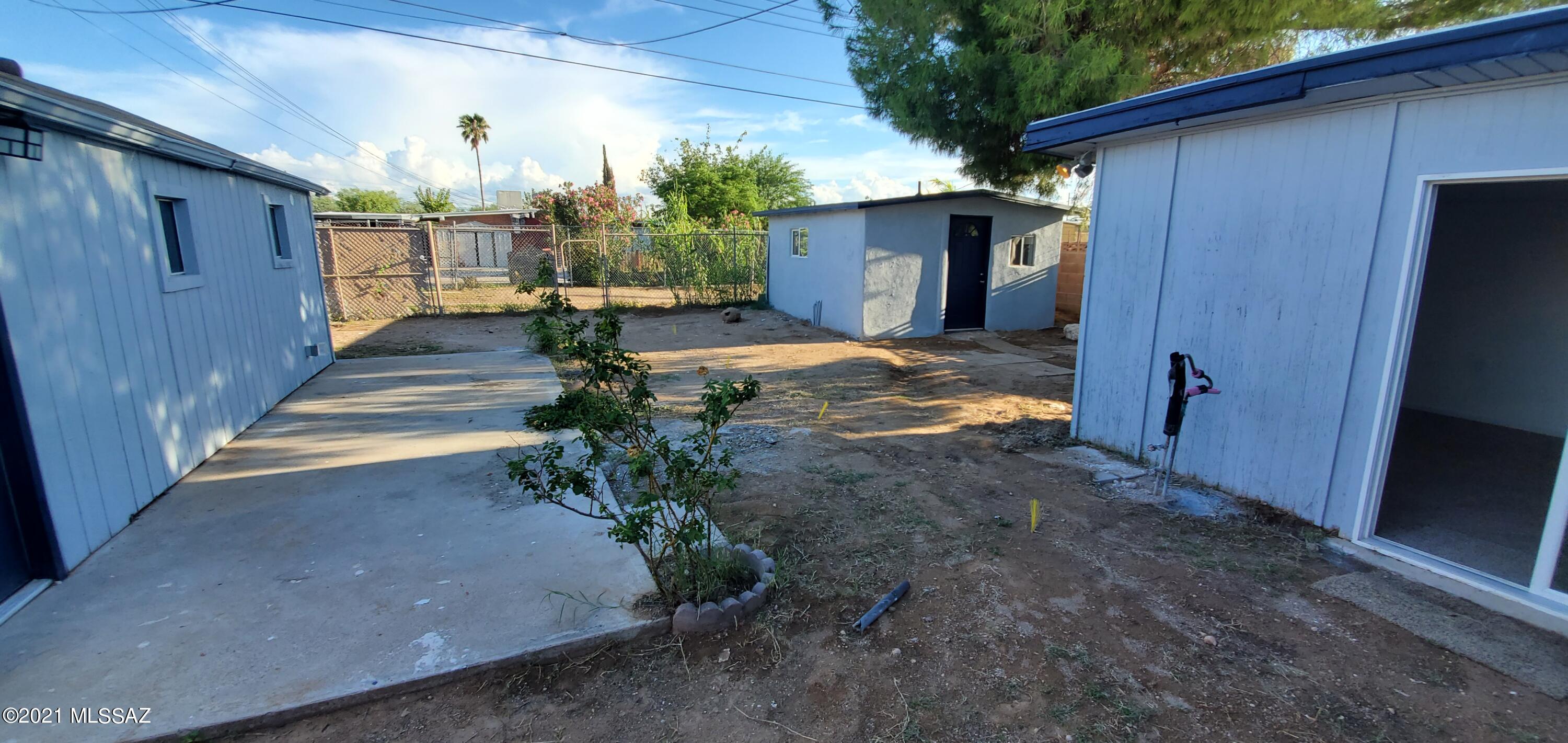 102 East Elvado Road Tucson, AZ 85756 - Photo 27 of 37 Gallery Image 27