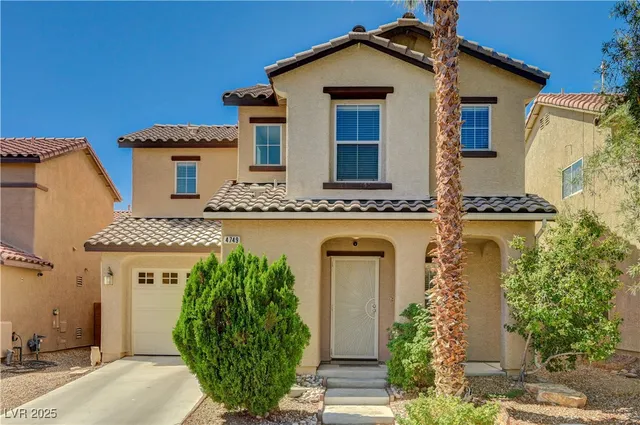 $1,795 | 4749 Golden Shimmer Avenue, Las Vegas, NV 89139