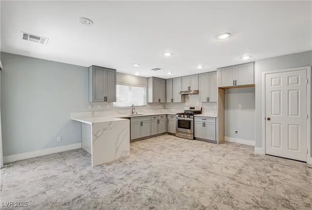 $1,795 | 4749 Golden Shimmer Avenue, Las Vegas, NV 89139