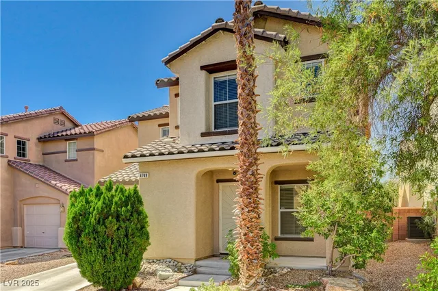 $1,795 | 4749 Golden Shimmer Avenue, Las Vegas, NV 89139