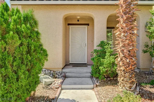 $1,795 | 4749 Golden Shimmer Avenue, Las Vegas, NV 89139