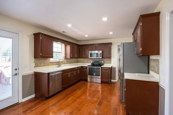 $2,300 | 3002 Arthur Drive, Murfreesboro, TN 37127