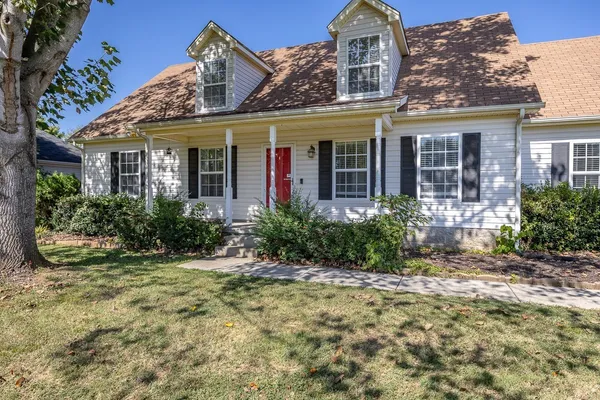 $2,300 | 3002 Arthur Drive, Murfreesboro, TN 37127