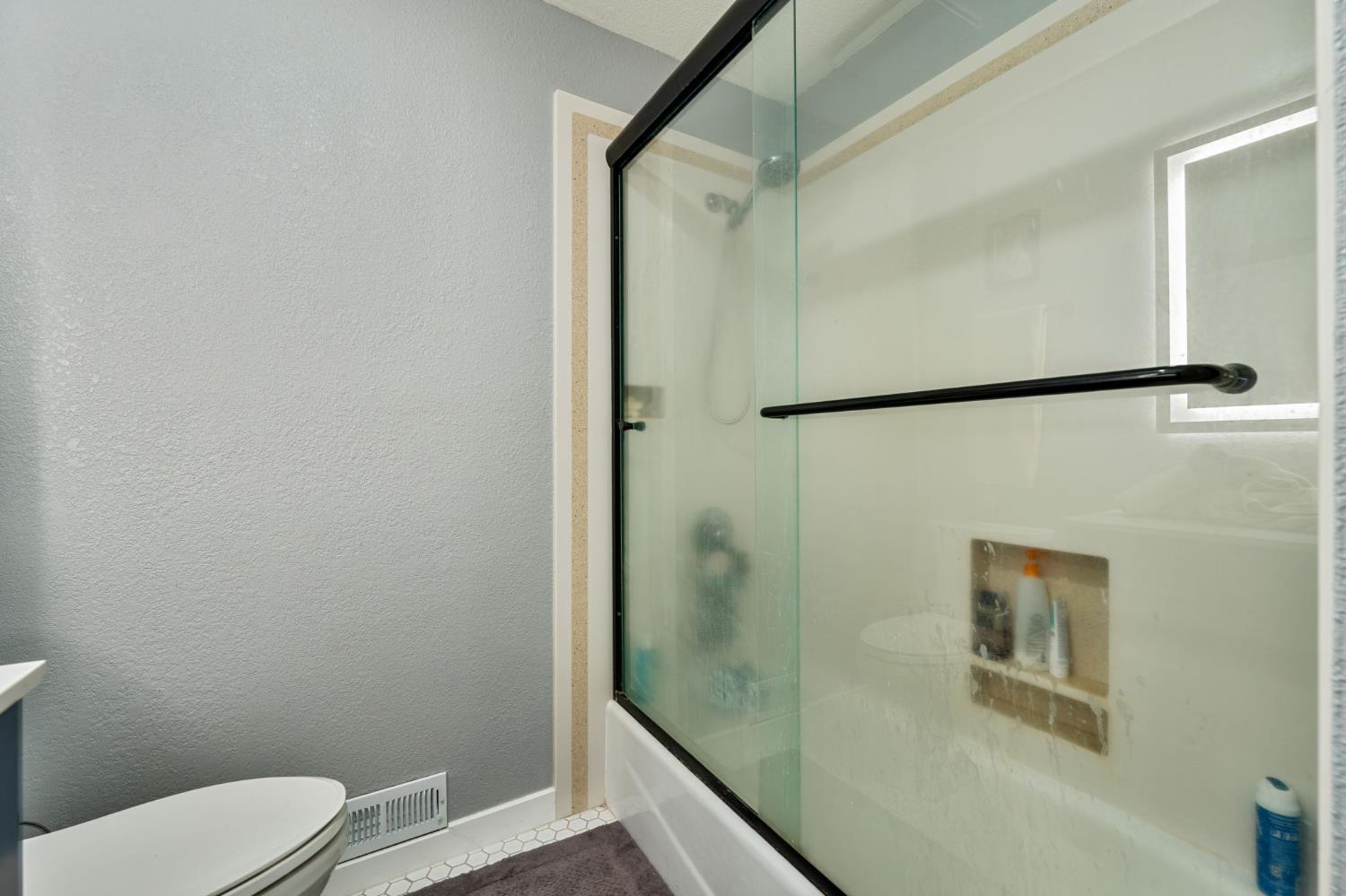 8655 Bader Road Elk Grove, CA 95624 - Photo 33 of 91 Gallery Image 33