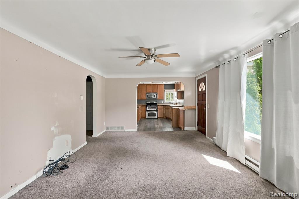 5161 Parker Road Fort Gratiot, MI 48059 - Photo 10 of 64 Gallery Image 10