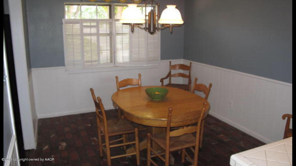 6217 Hanson Road Amarillo, TX 79106 - Photo 12 of 17 Breakfast room Hanson