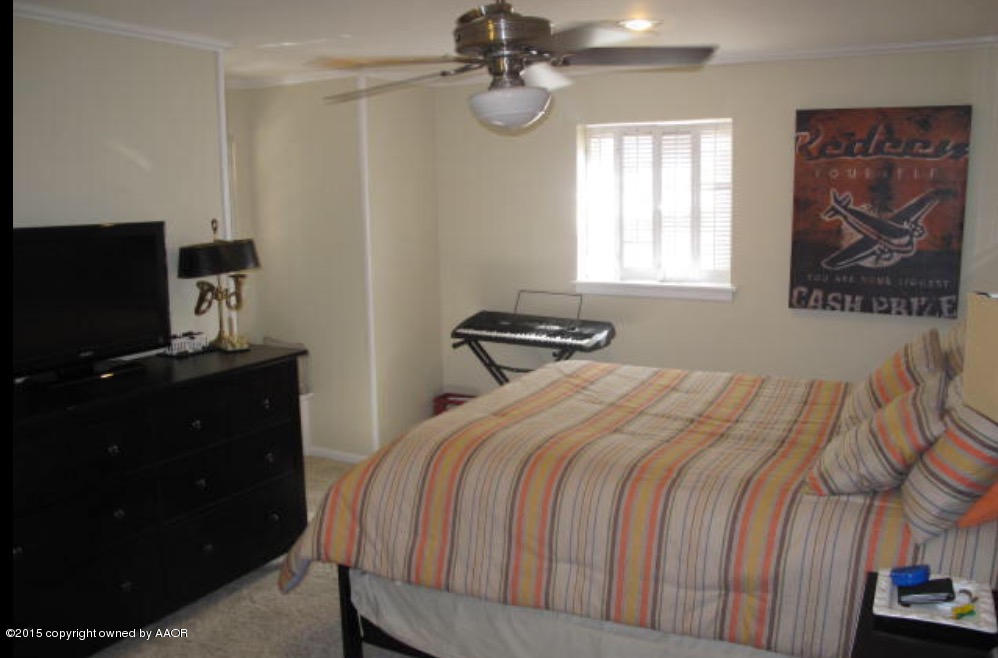 6217 Hanson Road Amarillo, TX 79106 - Photo 15 of 17 Bedroom 3 Hanson