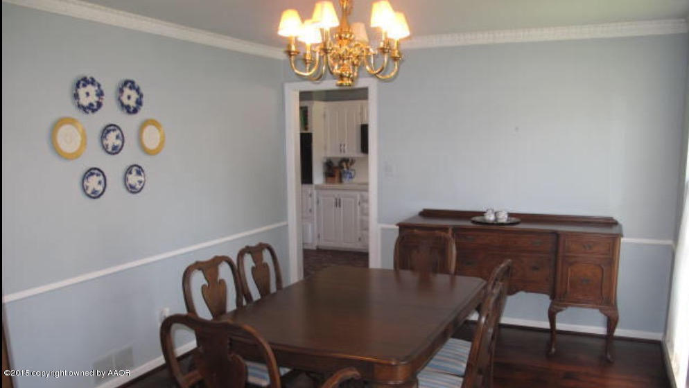 6217 Hanson Road Amarillo, TX 79106 - Photo 4 of 17 Dining Room Hanson