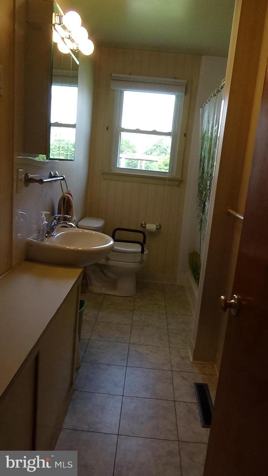 100 East Springville Road Boiling Springs, PA 17007 - Photo 17 of 33 Gallery Image 17