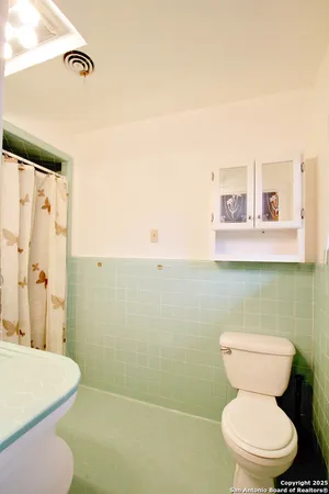 $2,500 | 113 Adobe Drive, Castle Hills, TX 78213