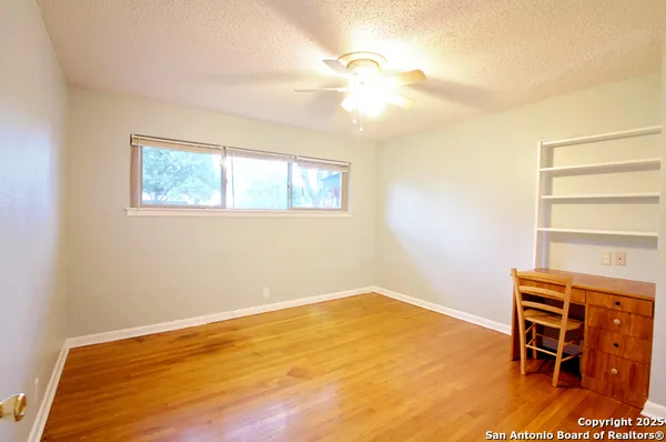$2,500 | 113 Adobe Drive, Castle Hills, TX 78213