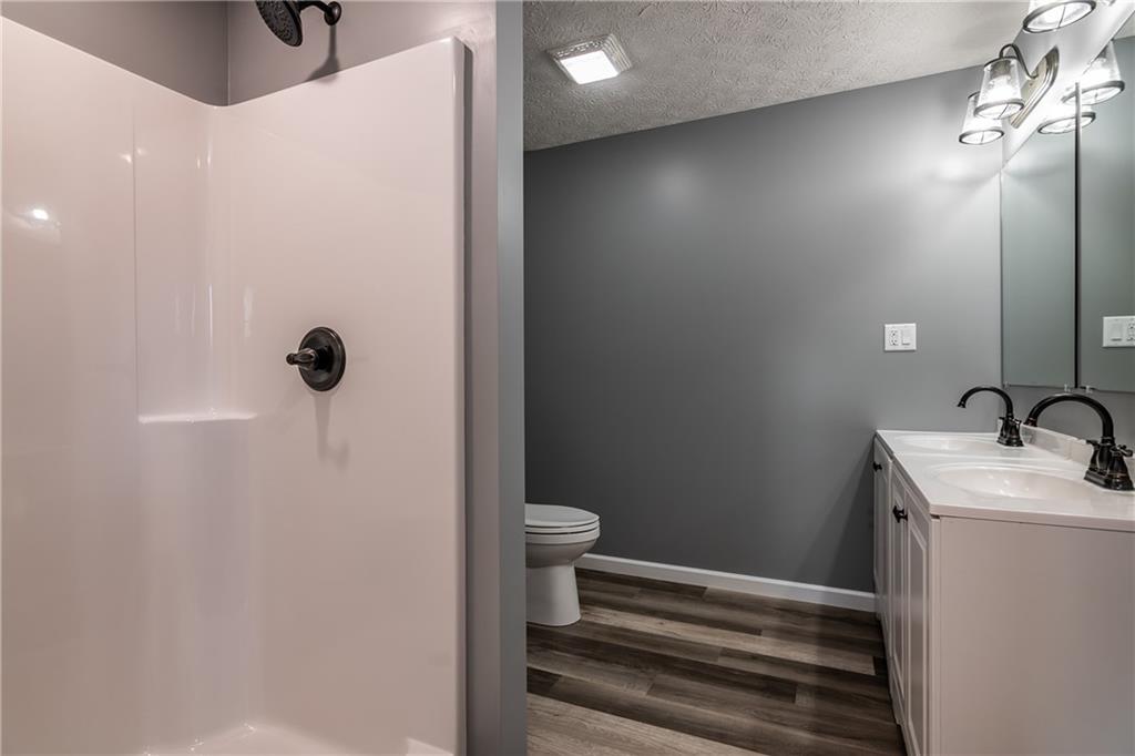 131 West Harrod Road Austin, IN 47102 - Photo 13 of 30 Gallery Image 13