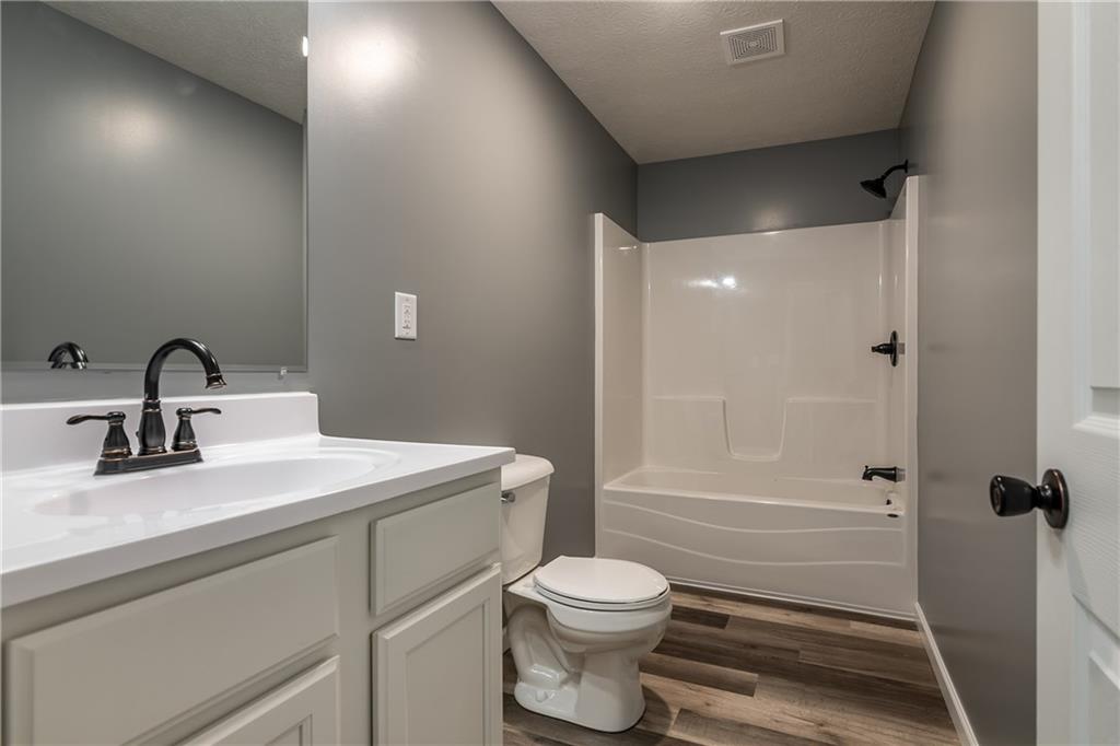131 West Harrod Road Austin, IN 47102 - Photo 14 of 30 Gallery Image 14