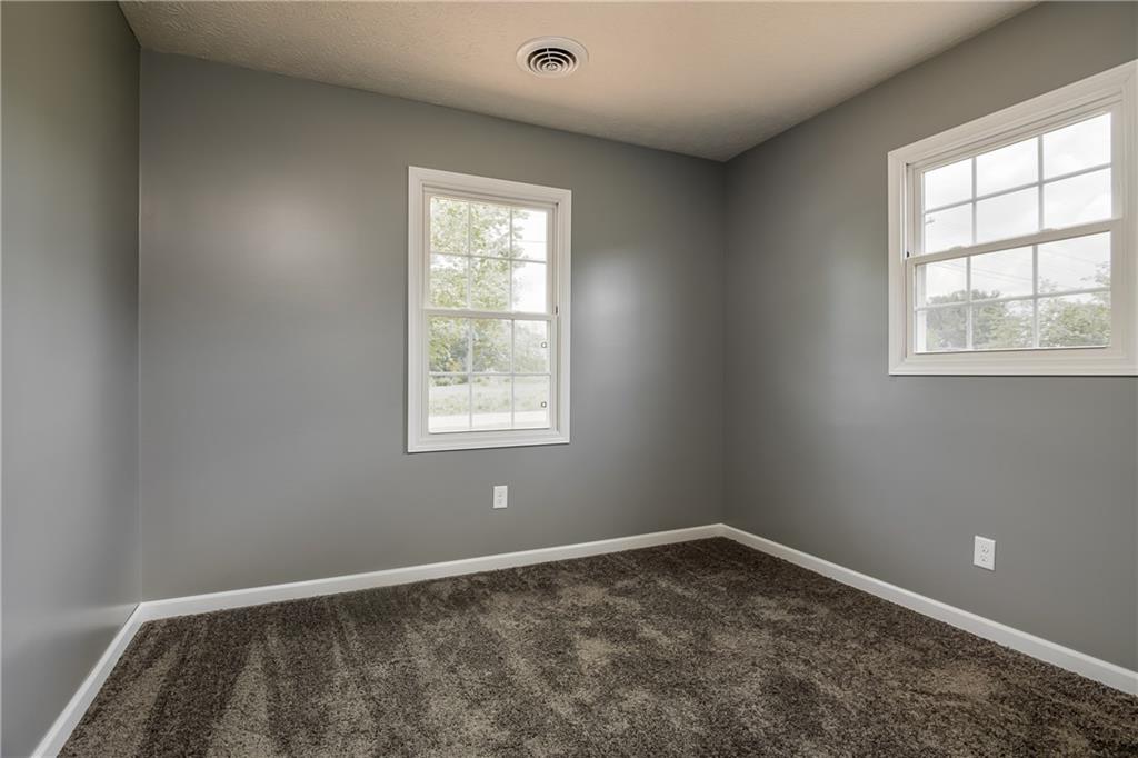 131 West Harrod Road Austin, IN 47102 - Photo 15 of 30 Gallery Image 15