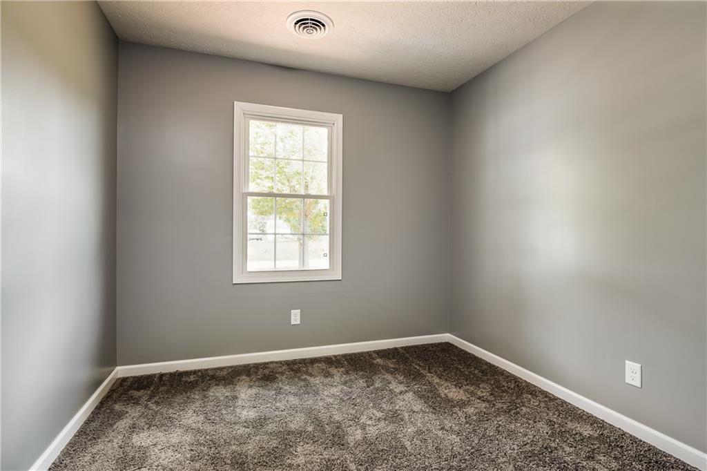 131 West Harrod Road Austin, IN 47102 - Photo 19 of 30 Gallery Image 19
