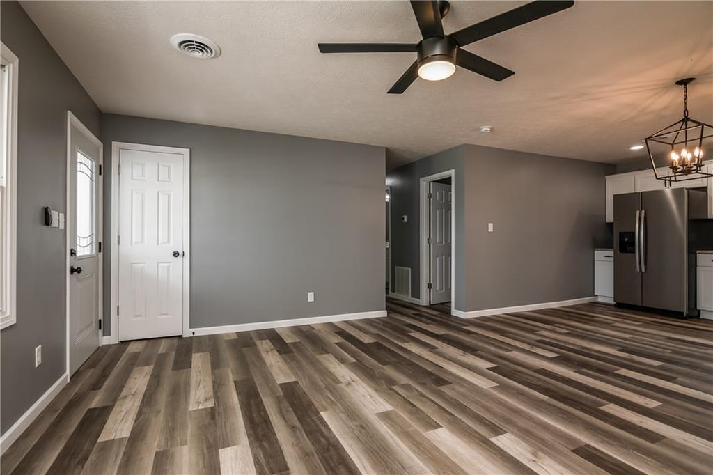 131 West Harrod Road Austin, IN 47102 - Photo 5 of 30 Gallery Image 5