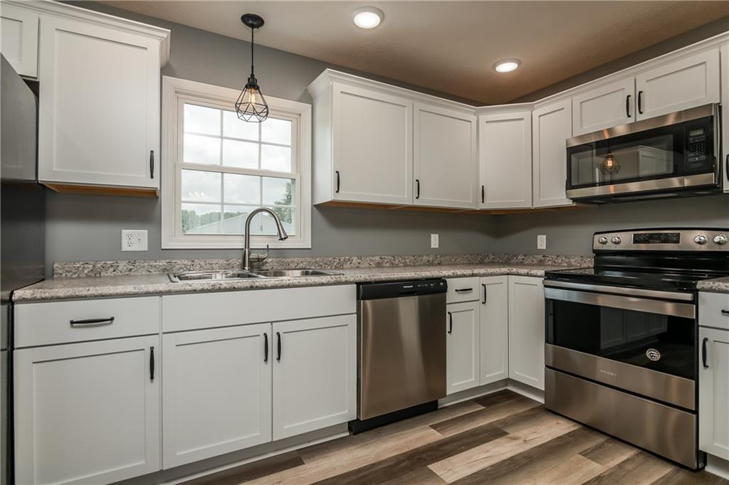 131 West Harrod Road Austin, IN 47102 - Photo 9 of 30 Gallery Image 9
