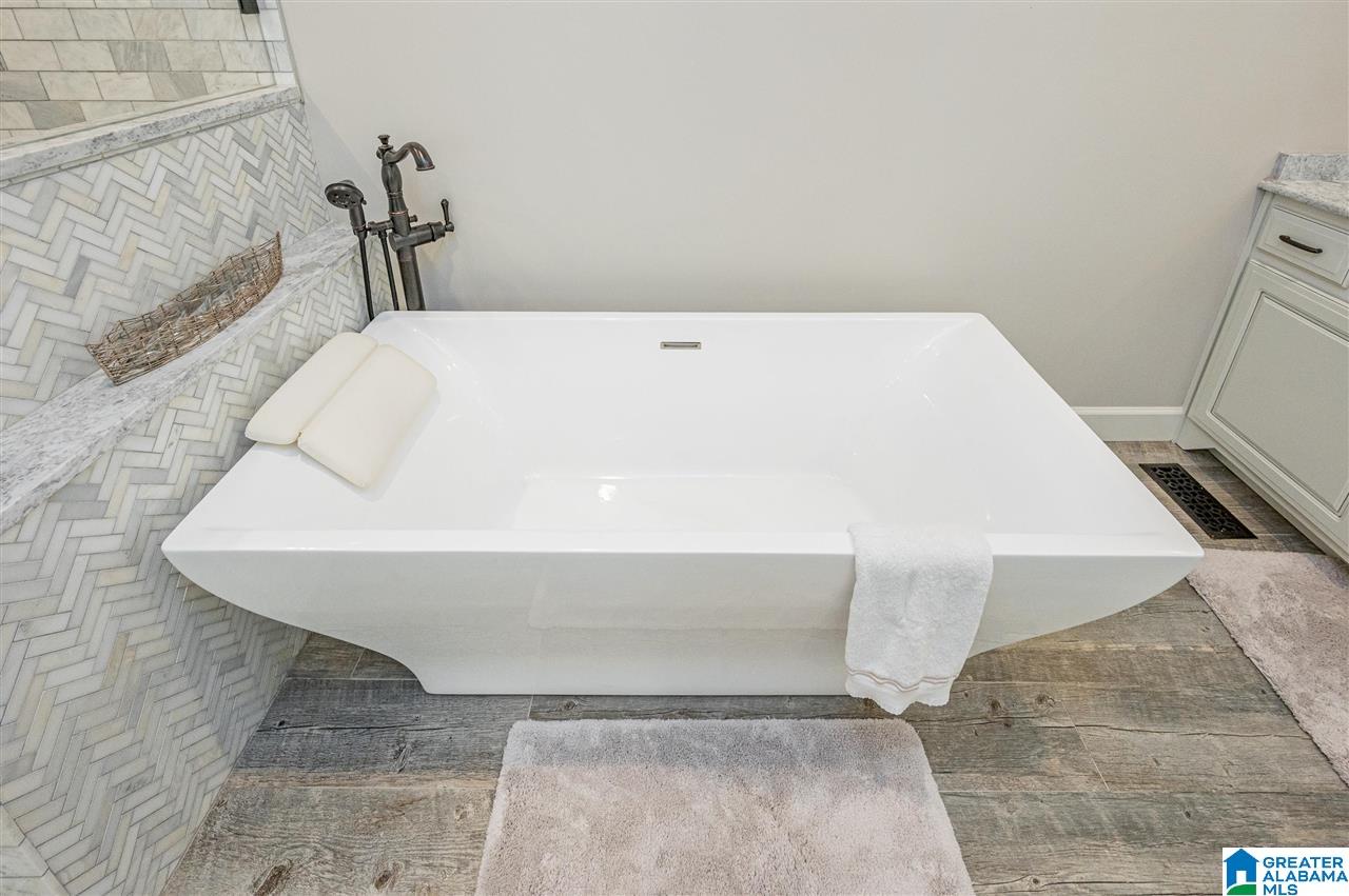 8121 Castlehill Road Birmingham, AL 35242 - Photo 26 of 50